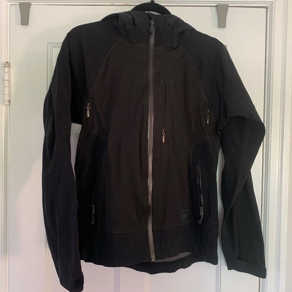 Women’s REI Black Hooded Rain Jacket